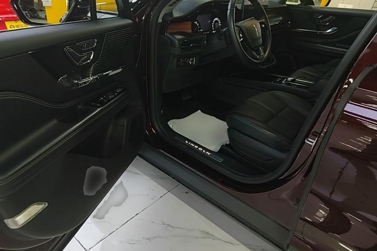 Used Lincoln Corsair 2020 2.0T Two-Wheel Drive Luxury Edition Driver Seat