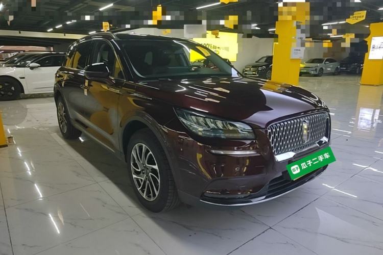 Used Lincoln Corsair 2020 2.0T Two-Wheel Drive Luxury Edition Front Right 45 Deg