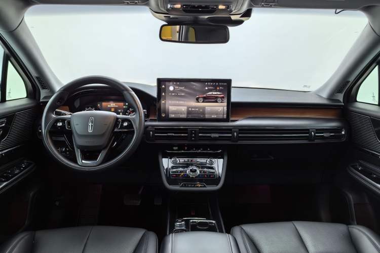 Used Lincoln Corsair 2020 2.0T Two-Wheel Drive Luxury Edition Interior 1