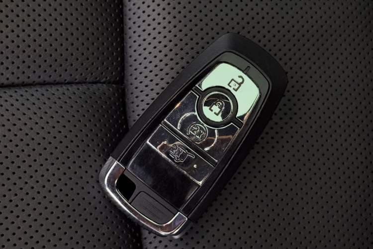 Used Lincoln Corsair 2020 2.0T Two-Wheel Drive Luxury Edition Interior 9