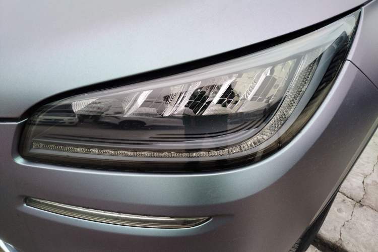 Used Lincoln Corsair 2020 2.0T Two-Wheel Drive Luxury Edition Left Front Headlight