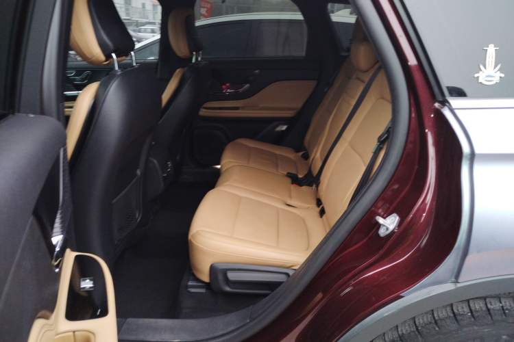 Used Lincoln Corsair 2020 2.0T Two-Wheel Drive Luxury Edition Left Rear Seat