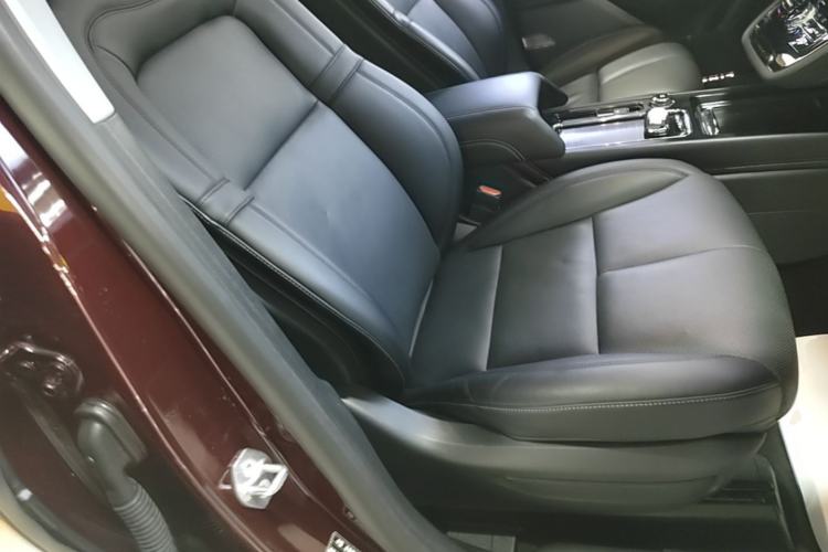 Used Lincoln Corsair 2020 2.0T Two-Wheel Drive Luxury Edition Right Front Seat