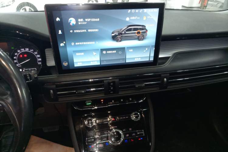 Used Lincoln Corsair 2020 2.0T Two-Wheel Drive Luxury Edition Audio And AC Panel
