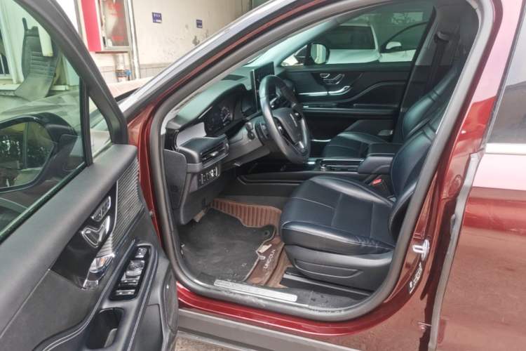 Used Lincoln Corsair 2020 2.0T Two-Wheel Drive Luxury Edition Driver Seat