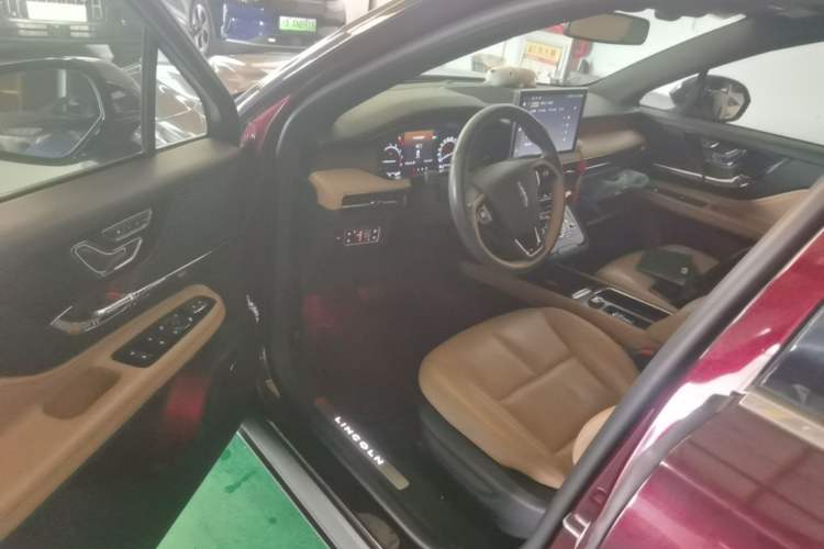 Used Lincoln Corsair 2020 2.0T Four-Wheel Drive Luxury Edition Driver Seat