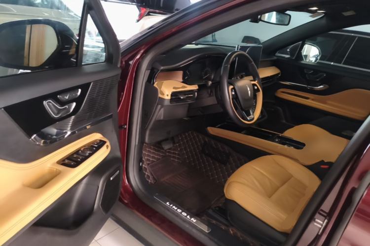 Used Lincoln Corsair 2020 2.0T Four-Wheel Drive Luxury Edition Driver Seat