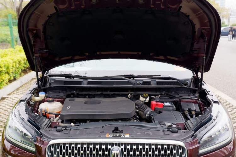 Used Lincoln Corsair 2020 2.0T Two-Wheel Drive Zunyue Edition Engine Bay