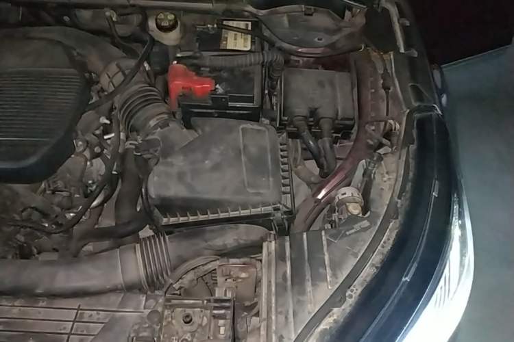 Used Lincoln Corsair 2020 2.0T Two-Wheel Drive Luxury Edition Engine Bay Left
