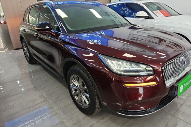 Used Lincoln Corsair 2020 2.0T Two-Wheel Drive Luxury Edition Front Right 45 Deg