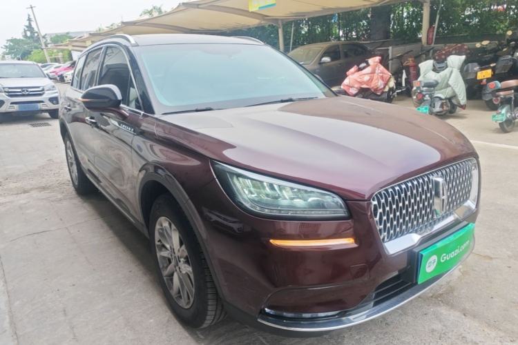 Used Lincoln Corsair 2020 2.0T Two-Wheel Drive Luxury Edition Front Right 45 Deg