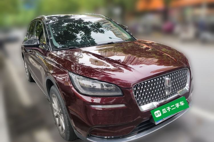 Used Lincoln Corsair 2020 2.0T Two-Wheel Drive Luxury Edition Front Right 45 Deg