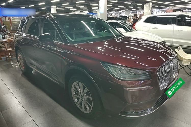Used Lincoln Corsair 2020 2.0T Two-Wheel Drive Luxury Edition Front Right 45 Deg