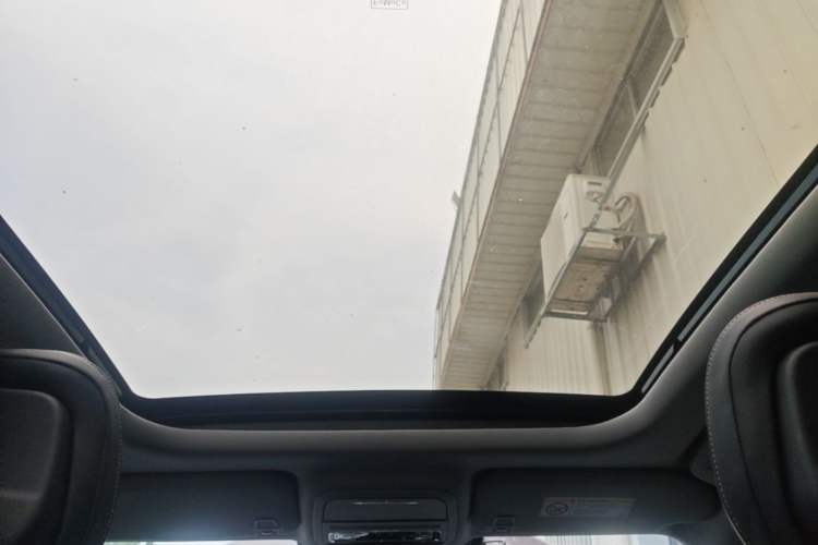 Used Lincoln Corsair 2020 2.0T Two-Wheel Drive Luxury Edition Headliner