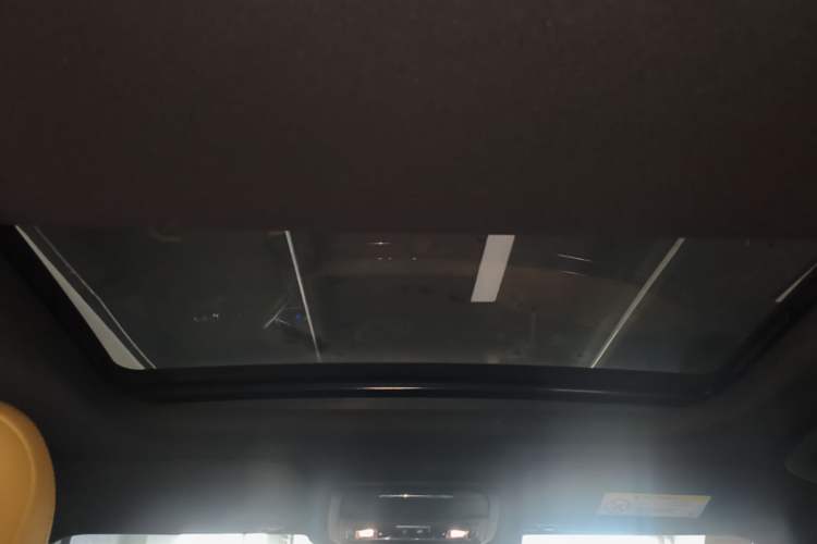 Used Lincoln Corsair 2020 2.0T Four-Wheel Drive Luxury Edition Headliner