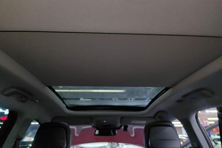 Used Lincoln Corsair 2020 2.0T Two-Wheel Drive Luxury Edition Headliner