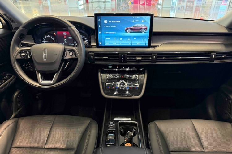 Used Lincoln Corsair 2020 2.0T Two-Wheel Drive Luxury Edition Interior 1