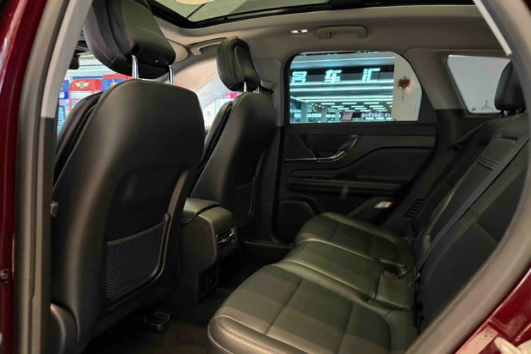 Used Lincoln Corsair 2020 2.0T Two-Wheel Drive Luxury Edition Interior 4