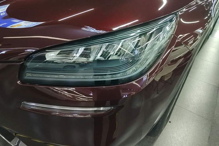 Used Lincoln Corsair 2020 2.0T Two-Wheel Drive Luxury Edition Left Front Headlight