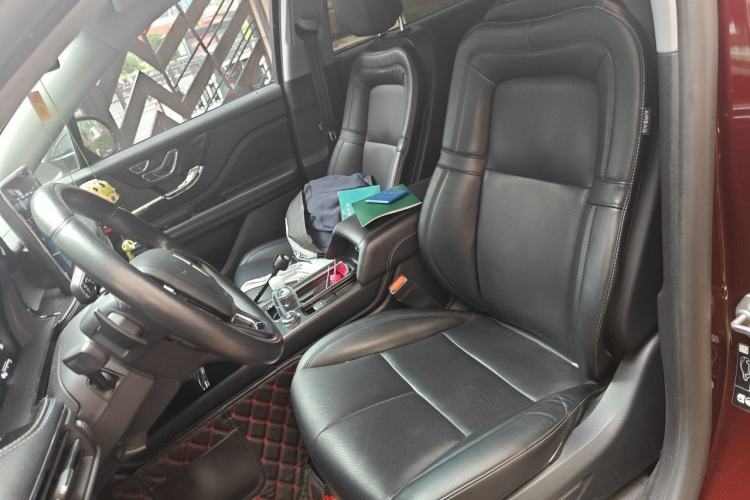 Used Lincoln Corsair 2020 2.0T Two-Wheel Drive Luxury Edition Left Front Seat