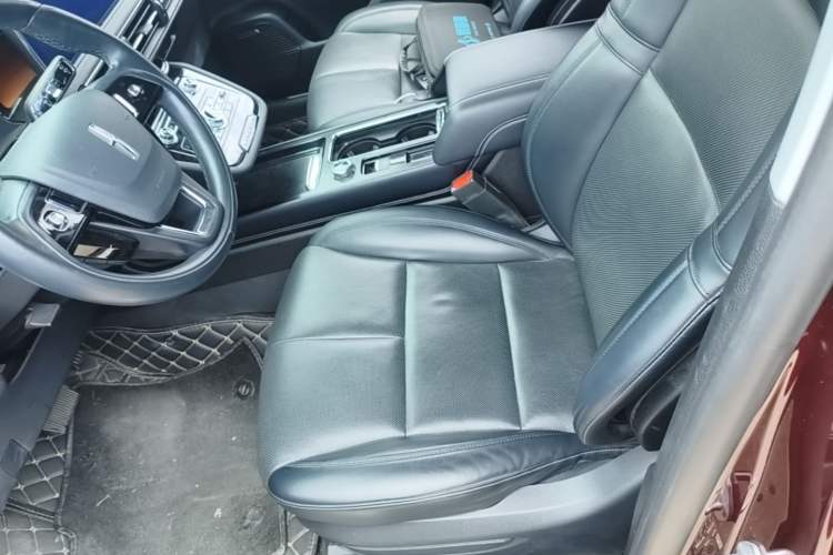 Used Lincoln Corsair 2020 2.0T Two-Wheel Drive Luxury Edition Left Front Seat