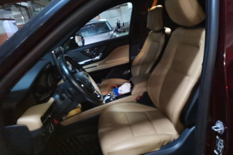 Used Lincoln Corsair 2020 2.0T Two-Wheel Drive Luxury Edition Left Front Seat