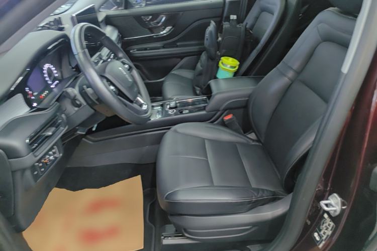 Used Lincoln Corsair 2020 2.0T Two-Wheel Drive Luxury Edition Left Front Seat