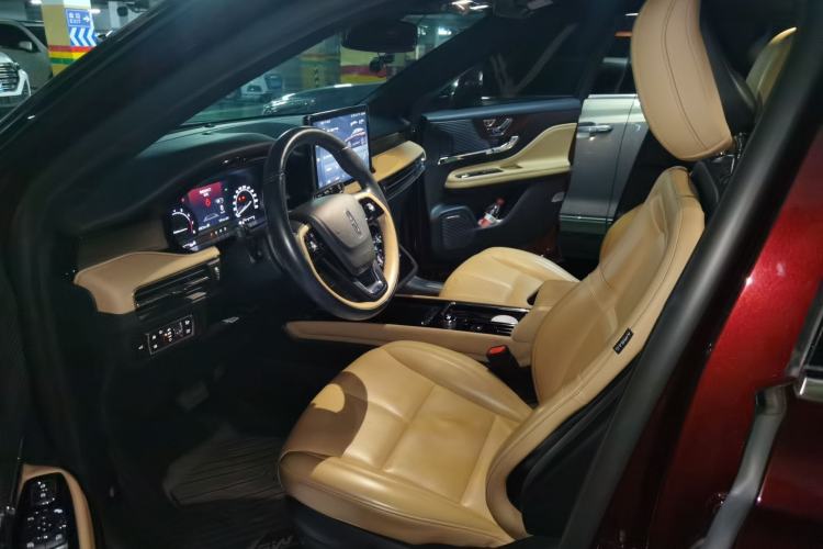 Used Lincoln Corsair 2020 2.0T Two-Wheel Drive Luxury Edition Left Front Seat