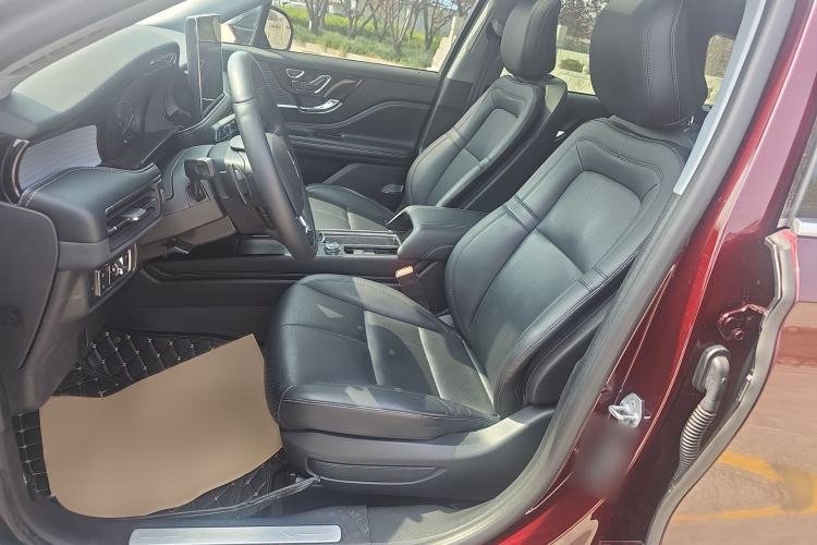 Used Lincoln Corsair 2020 2.0T Two-Wheel Drive Luxury Edition Left Front Seat