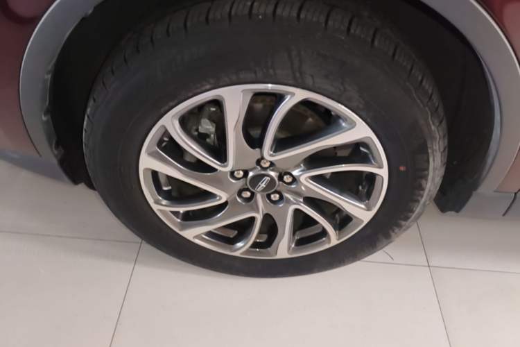 Used Lincoln Corsair 2020 2.0T Four-Wheel Drive Luxury Edition Left Front Wheel Hub