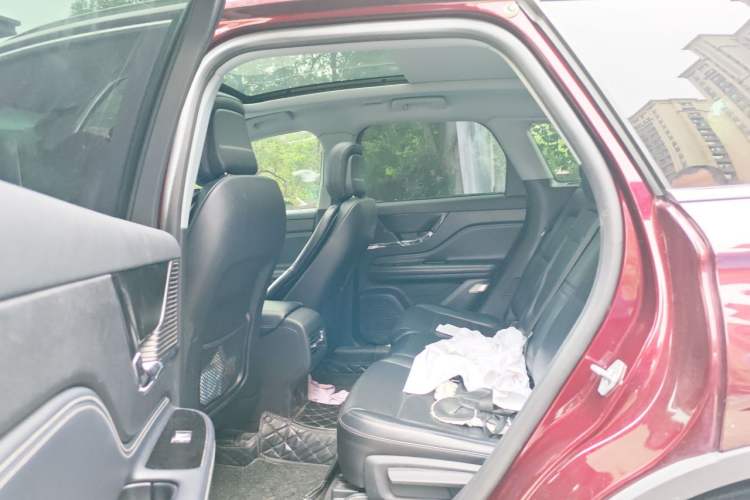 Used Lincoln Corsair 2020 2.0T Two-Wheel Drive Luxury Edition Left Rear Seat