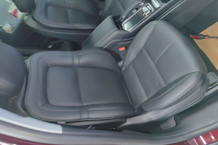 Used Lincoln Corsair 2020 2.0T Two-Wheel Drive Luxury Edition Right Front Seat