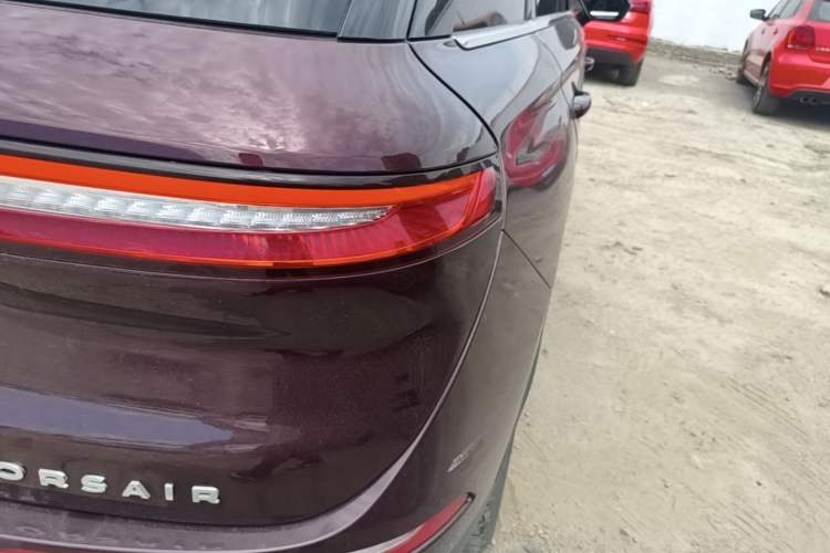 Used Lincoln Corsair 2020 2.0T Two-Wheel Drive Luxury Edition Right Rear Taillight
