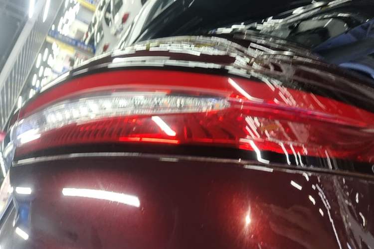 Used Lincoln Corsair 2020 2.0T Two-Wheel Drive Luxury Edition Right Rear Taillight