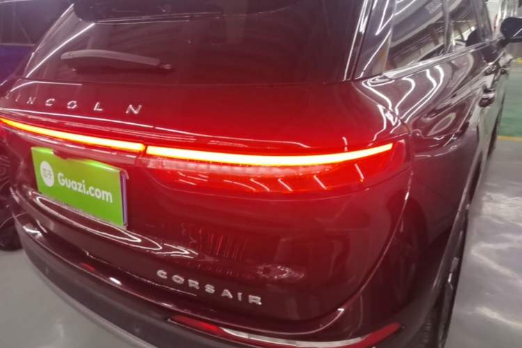 Used Lincoln Corsair 2020 2.0T Two-Wheel Drive Luxury Edition Right Rear Taillight