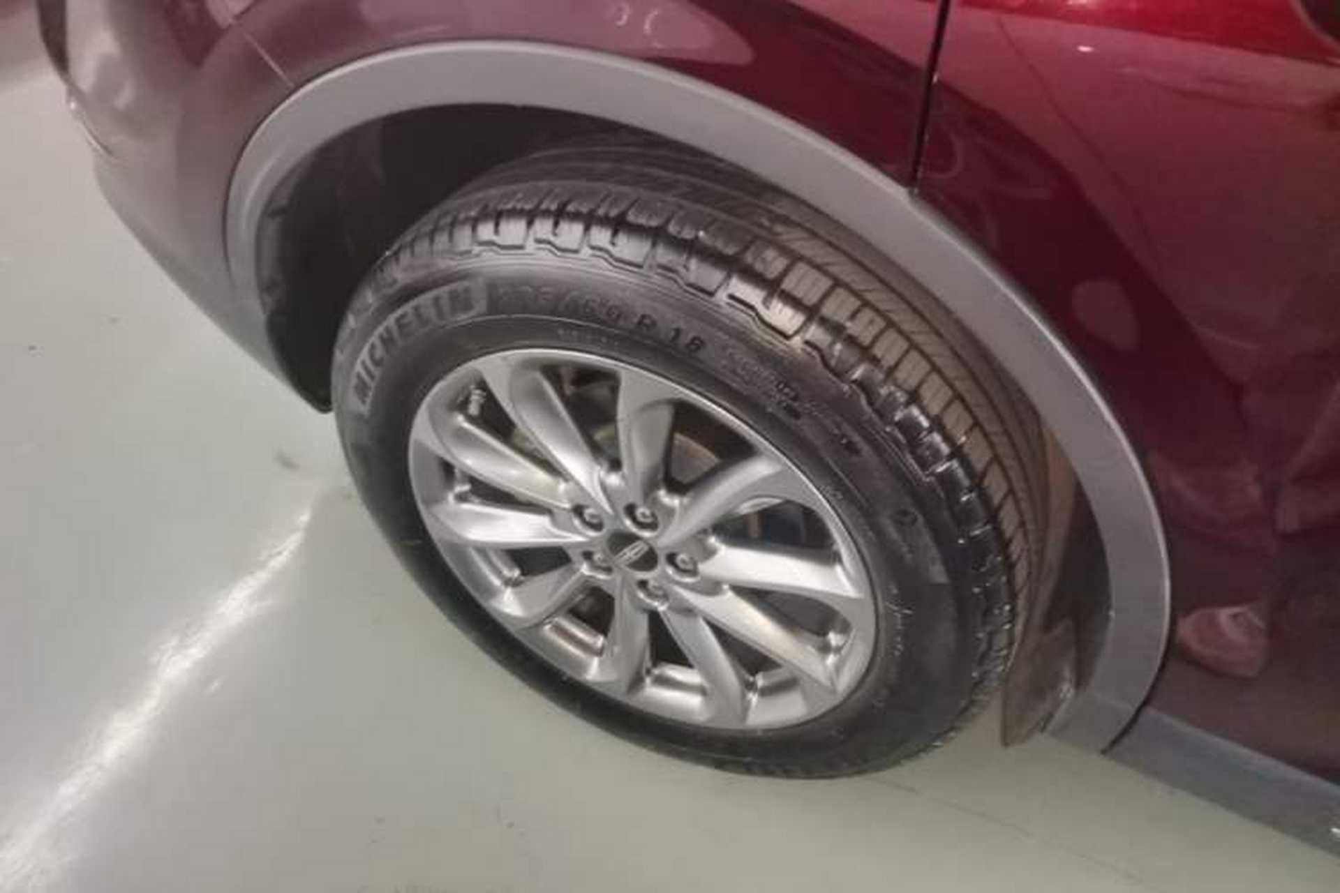 Used Lincoln Corsair 2020 2.0T Two-Wheel Drive Luxury Edition Right Rear Wheel Hub