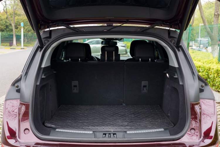 Used Lincoln Corsair 2020 2.0T Two-Wheel Drive Zunyue Edition Trunk