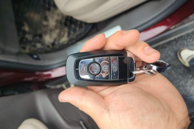 Used Lincoln Corsair 2020 2.0T Two-Wheel Drive Luxury Edition Vehicle Key