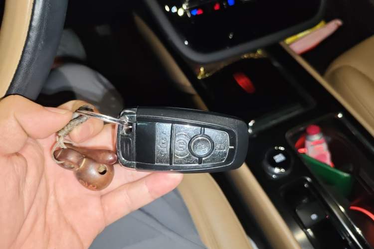 Used Lincoln Corsair 2020 2.0T Four-Wheel Drive Luxury Edition Vehicle Key