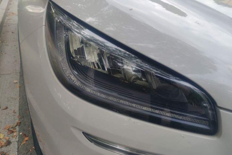 Used Lincoln Corsair 2020 2.0T Two-Wheel Drive Luxury Edition Exterior 6