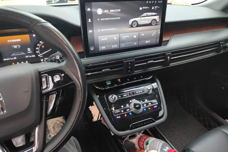 Used Lincoln Corsair 2020 2.0T Two-Wheel Drive Luxury Edition Audio And AC Panel