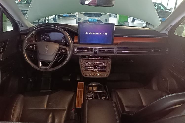 Used Lincoln Corsair 2020 2.0T Four-Wheel Drive Luxury Edition Center Console