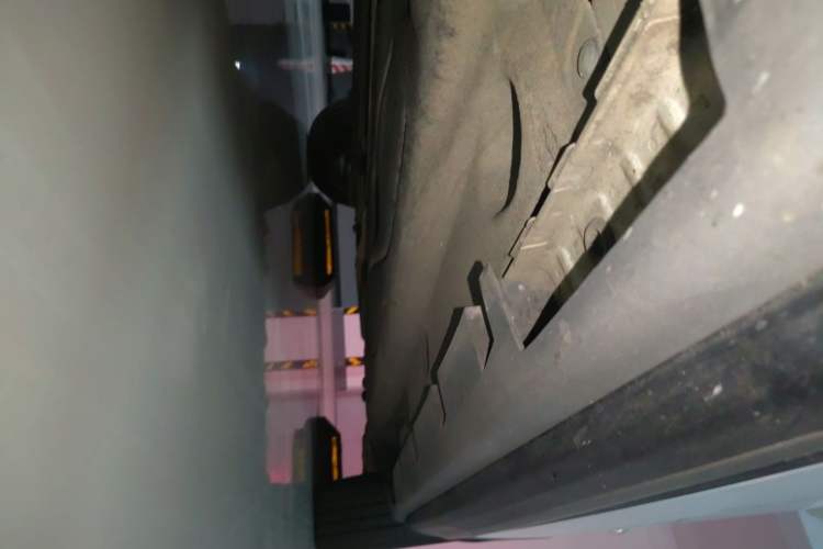 Used Lincoln Corsair 2020 2.0T Two-Wheel Drive Luxury Edition Chassis Front Left