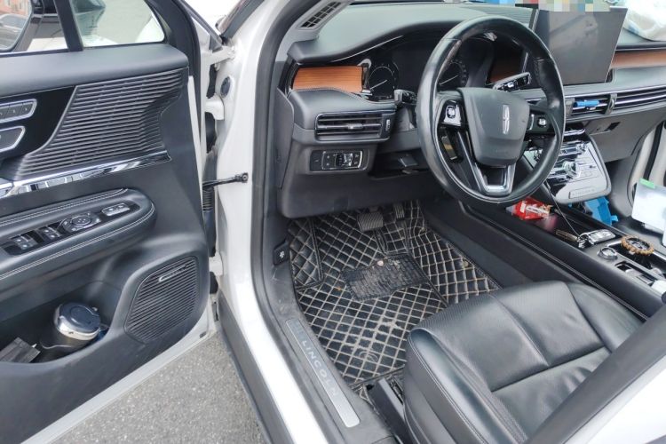 Used Lincoln Corsair 2020 2.0T Four-Wheel Drive Luxury Edition Driver Seat