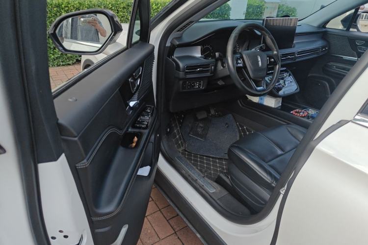 Used Lincoln Corsair 2020 2.0T Two-Wheel Drive Luxury Edition Driver Seat