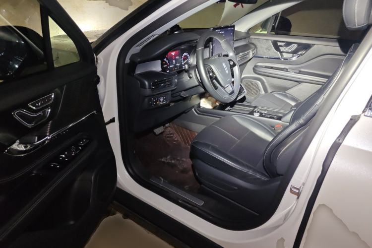 Used Lincoln Corsair 2020 2.0T Two-Wheel Drive Luxury Edition Driver Seat
