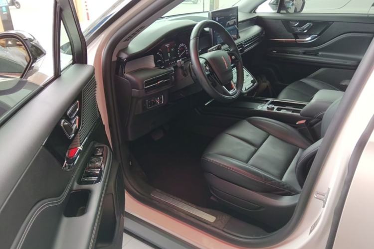 Used Lincoln Corsair 2020 2.0T Two-Wheel Drive Luxury Edition Driver Seat