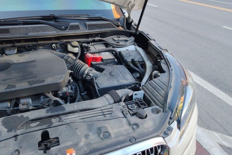 Used Lincoln Corsair 2020 2.0T Two-Wheel Drive Luxury Edition Engine Bay Left