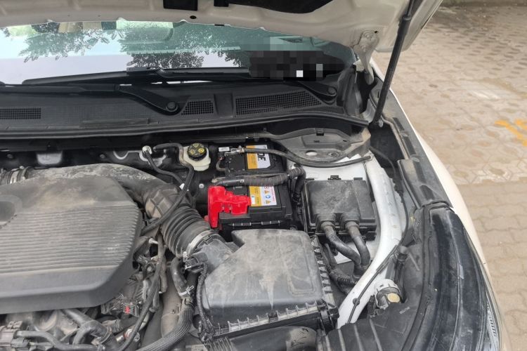 Used Lincoln Corsair 2020 2.0T Two-Wheel Drive Luxury Edition Engine Bay Left