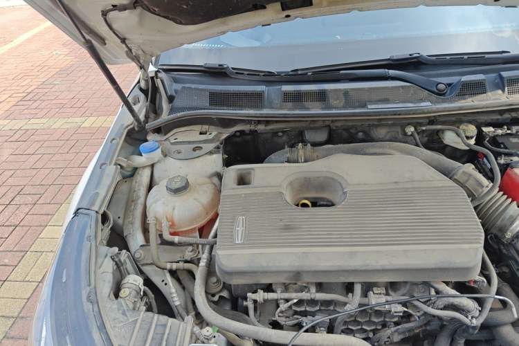 Used Lincoln Corsair 2020 2.0T Two-Wheel Drive Luxury Edition Engine Bay Right